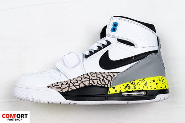 jordan legacy 312 command force volt